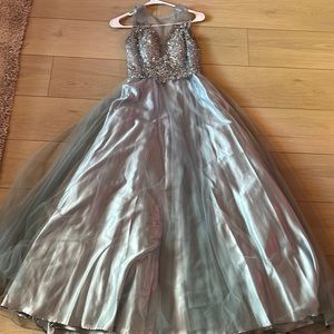 Betsy Adam prom dress, size 6, great condition